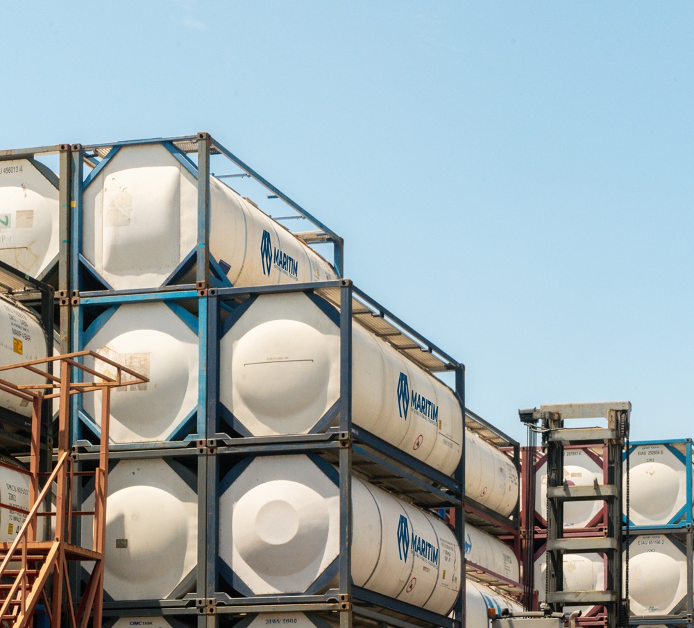 Isotank and liquid cargo logistics handling by Maritim Internasional Transpor