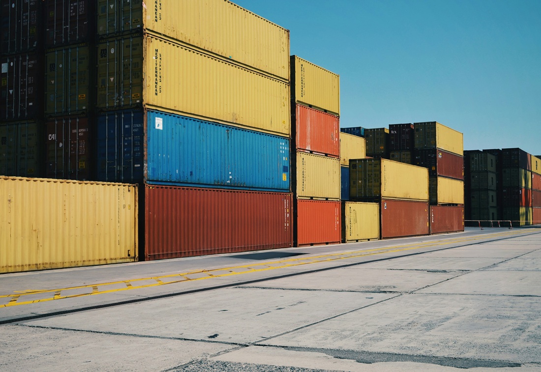 Freight forwarding and international cargo transportation services